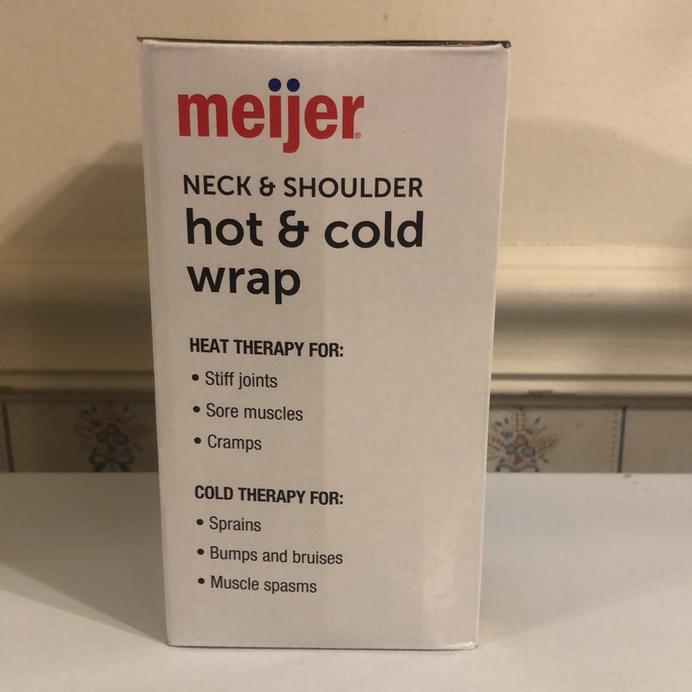 Meijer Neck and Shoulder hot & cold wrap - Picture 2 of 3